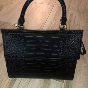 Modern Picnic Black Croc Large Luncher